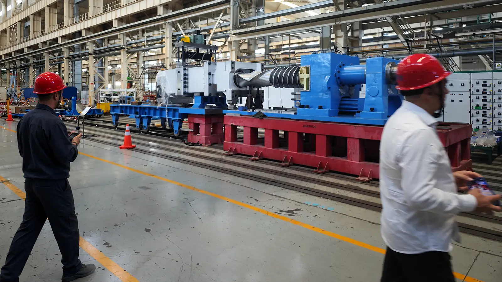 Extrusion equipment in a production workshop